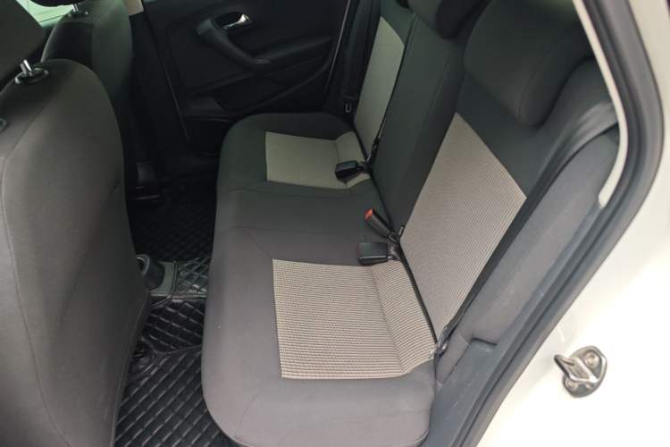 Used Volkswagen Polo 2016 1.4L Manual Fashion Model Left Rear Seat