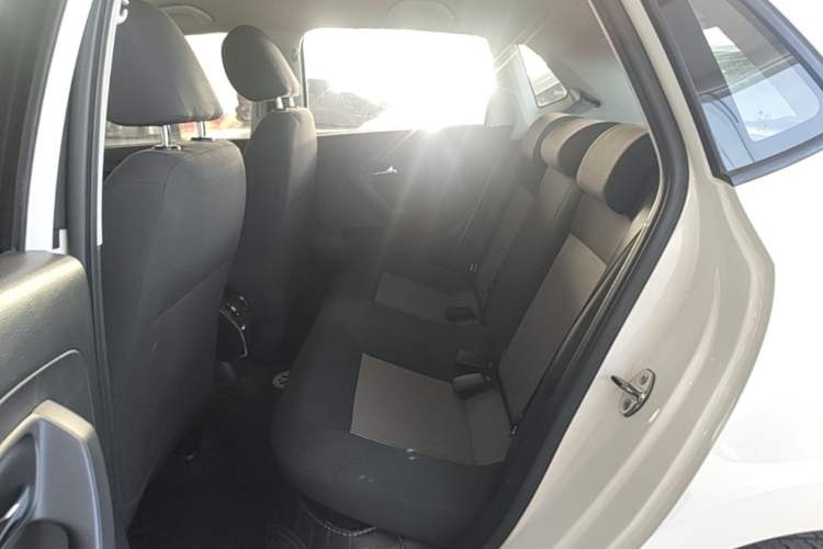 Used Volkswagen Polo 2016 1.4L Manual Fashion Model Left Rear Seat
