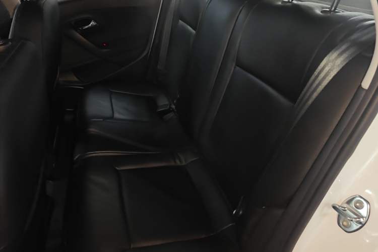 Used Volkswagen Polo 2016 1.6L Automatic Comfort Model Left Rear Seat