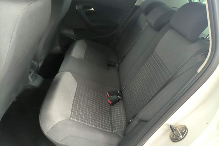 Used Volkswagen Polo 2016 1.6L Automatic Comfort Model Left Rear Seat