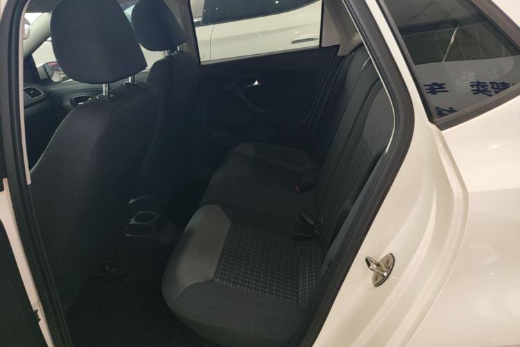 Used Volkswagen Polo 2016 1.6L Automatic Comfort Model Left Rear Seat