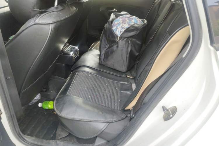 Used Volkswagen Polo 2016 1.4L Manual Fashion Model Left Rear Seat