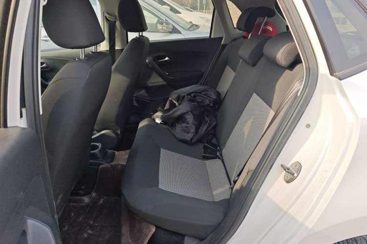 Used Volkswagen Polo 2016 1.4L Manual Fashion Model Left Rear Seat
