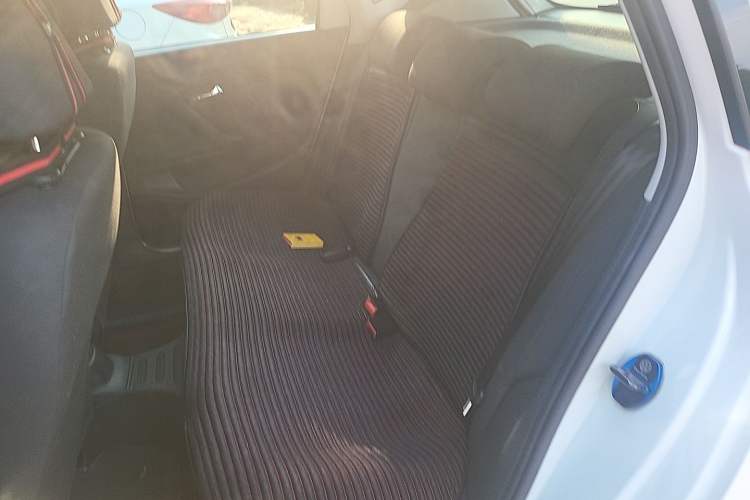 Used Volkswagen Polo 2016 1.6L Automatic Comfort Model Left Rear Seat