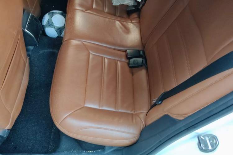 Used Volkswagen Polo 2016 1.6L Automatic Comfort Model Left Rear Seat