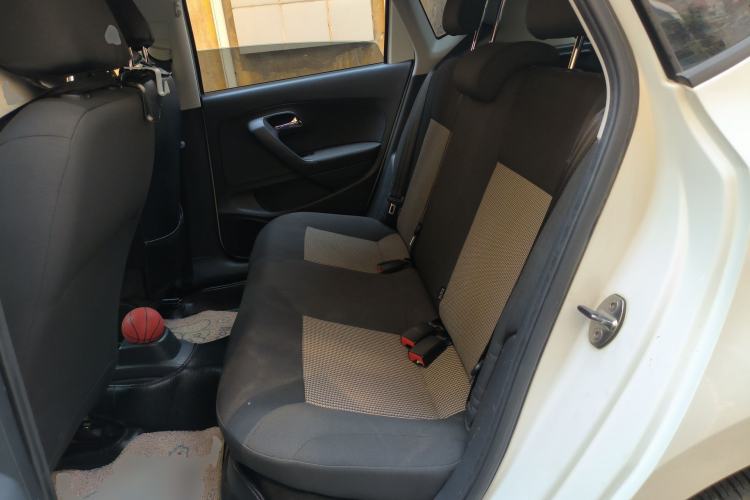 Used Volkswagen Polo 2016 1.4L Manual Fashion Model Left Rear Seat