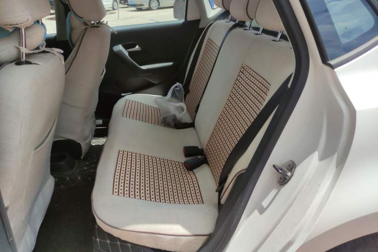 Used Volkswagen Polo 2016 1.4L Manual Fashion Model Left Rear Seat
