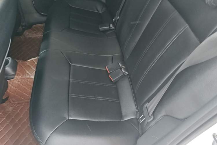 Used Volkswagen Polo 2016 1.4L Manual Fashion Model Left Rear Seat
