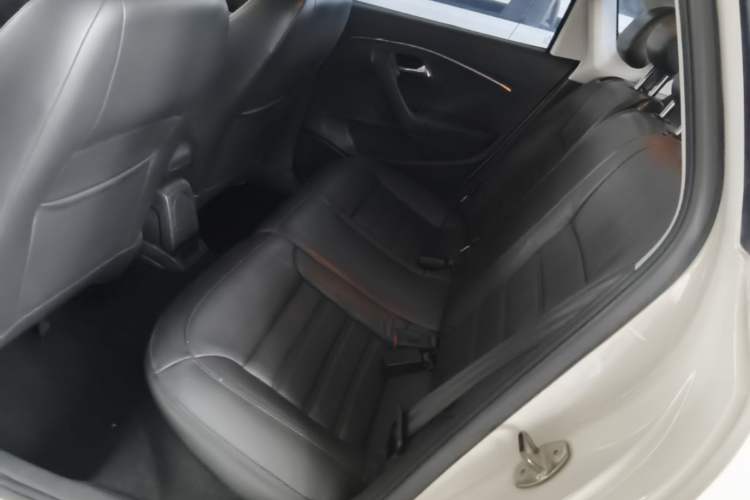 Used Volkswagen Polo 2016 1.6L Automatic Luxury Model Left Rear Seat