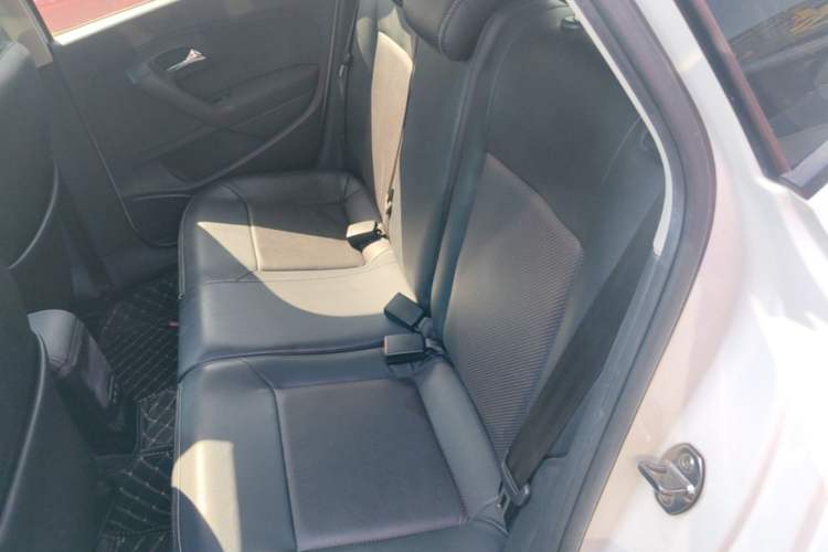 Used Volkswagen Polo 2016 1.6L Automatic Comfort Model Left Rear Seat