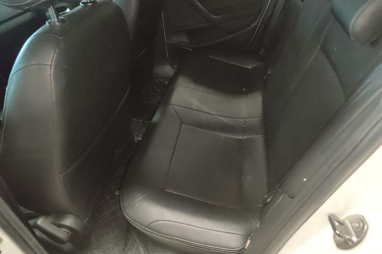 Used Volkswagen Polo 2016 1.4L Manual Fashion Model Left Rear Seat