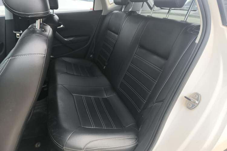 Used Volkswagen Polo 2016 1.4L Manual Fashion Model Left Rear Seat