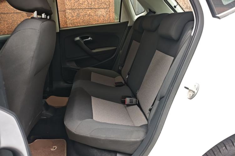 Used Volkswagen Polo 2016 1.4L Manual Fashion Model Left Rear Seat