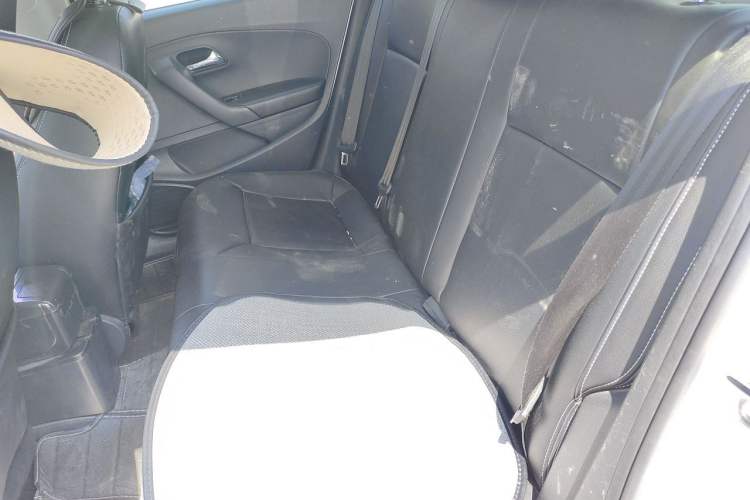 Used Volkswagen Polo 2016 1.4L Manual Fashion Model Left Rear Seat