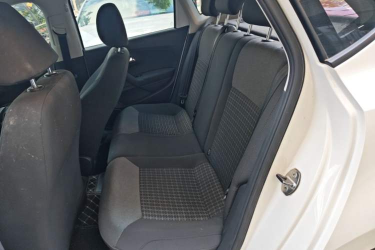 Used Volkswagen Polo 2016 1.6L Automatic Comfort Model Left Rear Seat