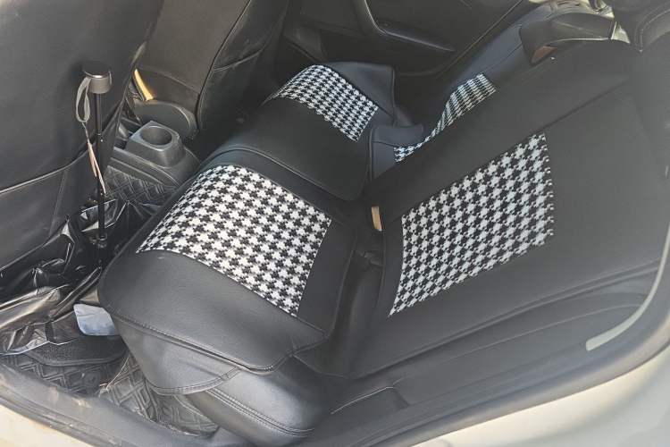 Used Volkswagen Polo 2016 1.4L Automatic Trendy Model Left Rear Seat