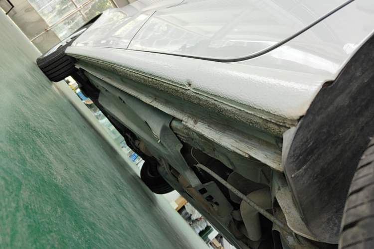 Used Volkswagen Polo 2016 1.4L Automatic Trendy Model Left Side Sill