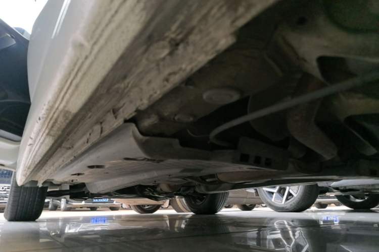 Used Volkswagen Polo 2016 1.4L Automatic Trendy Model Left Side Sill