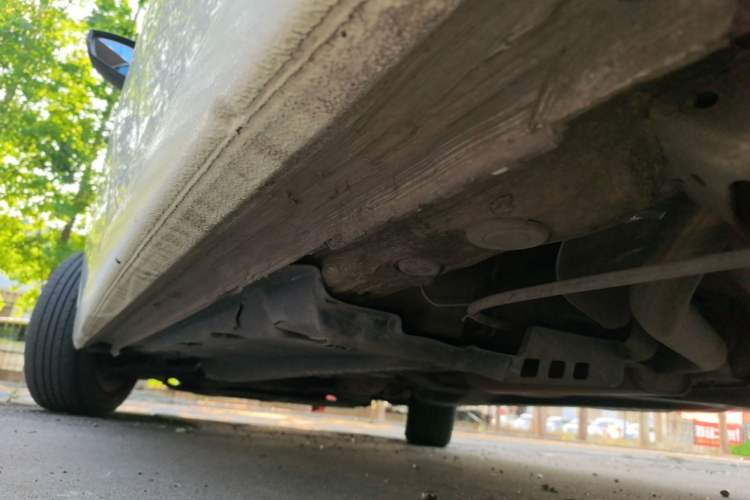Used Volkswagen Polo 2016 1.4L Automatic Trendy Model Left Side Sill