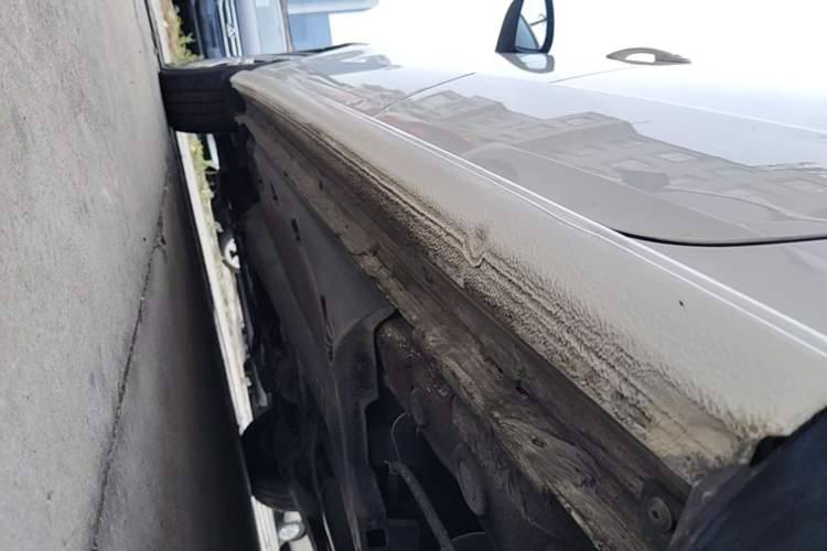 Used Volkswagen Polo 2016 1.4L Automatic Trendy Model Left Side Sill