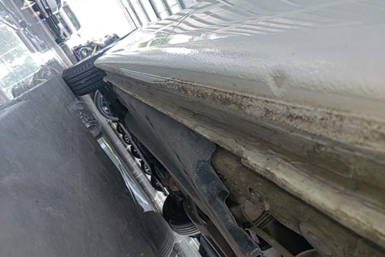 Used Volkswagen Polo 2016 1.6L Automatic Comfort Model Left Side Sill