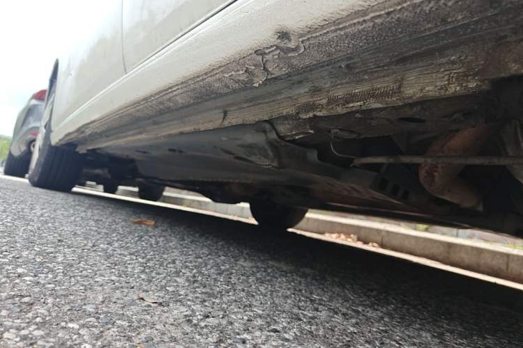 Used Volkswagen Polo 2016 1.4L Automatic Trendy Model Left Side Sill