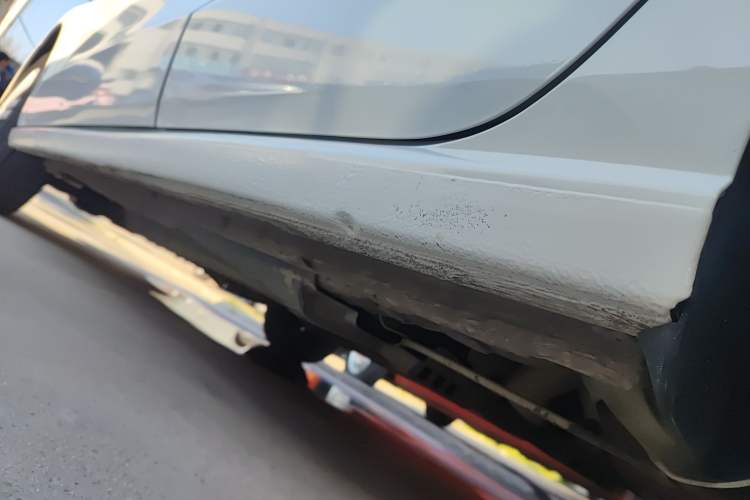 Used Volkswagen Polo 2016 1.4L Automatic Trendy Model Left Side Sill