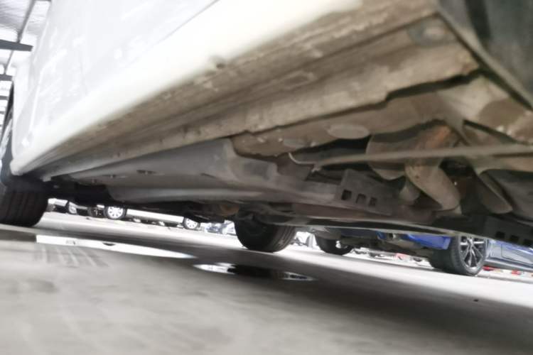 Used Volkswagen Polo 2016 1.4L Automatic Trendy Model Left Side Sill
