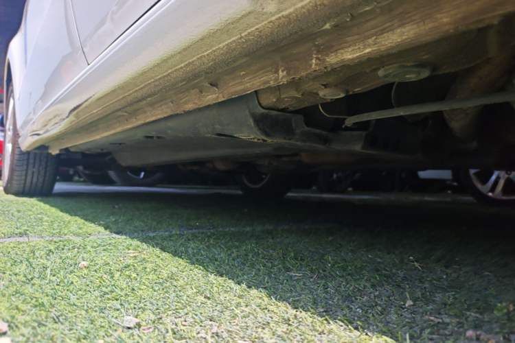 Used Volkswagen Polo 2016 1.6L Automatic Comfort Model Left Side Sill