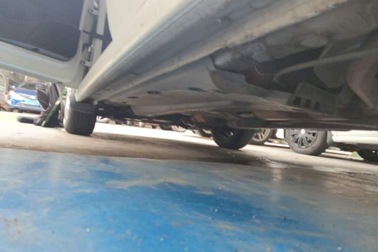 Used Volkswagen Polo 2016 1.6L Automatic Comfort Model Left Side Sill