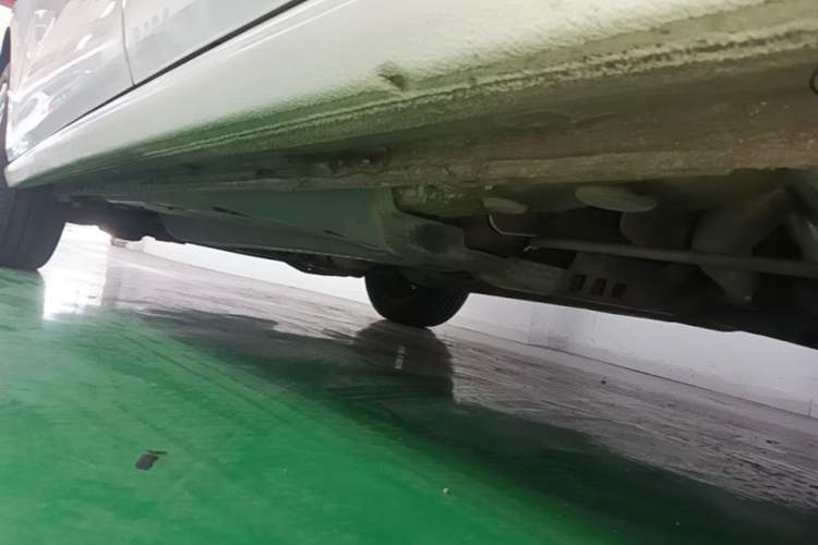 Used Volkswagen Polo 2016 1.6L Automatic Comfort Model Left Side Sill