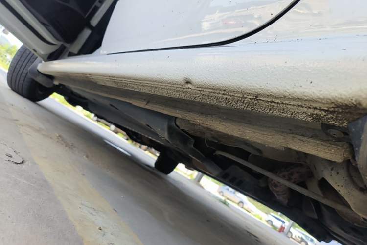 Used Volkswagen Polo 2016 1.6L Automatic Comfort Model Left Side Sill