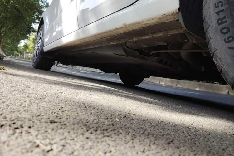 Used Volkswagen Polo 2016 1.6L Automatic Comfort Model Left Side Sill