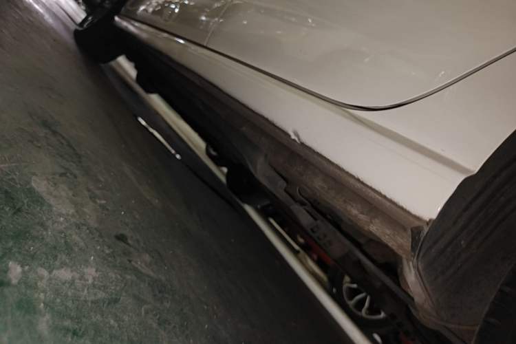 Used Volkswagen Polo 2016 1.4L Automatic Trendy Model Left Side Sill