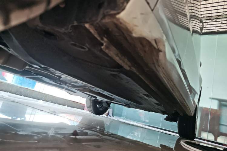 Used Volkswagen Polo 2016 1.6L Automatic Comfort Model Left Side Sill