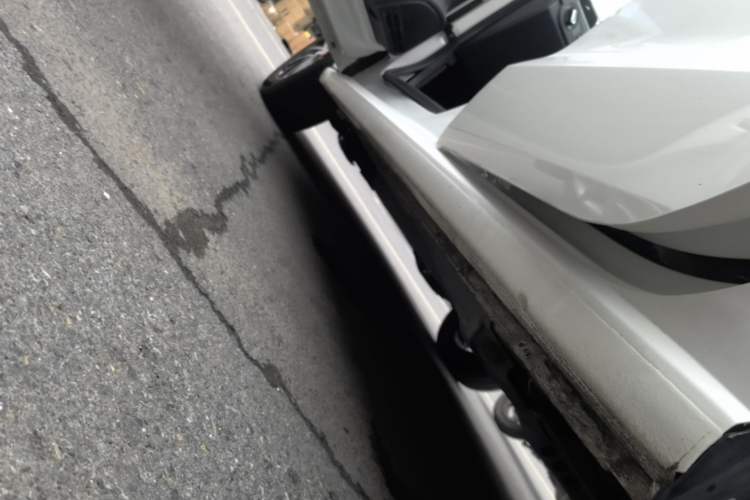 Used Volkswagen Polo 2016 1.6L Automatic Comfort Model Left Side Sill