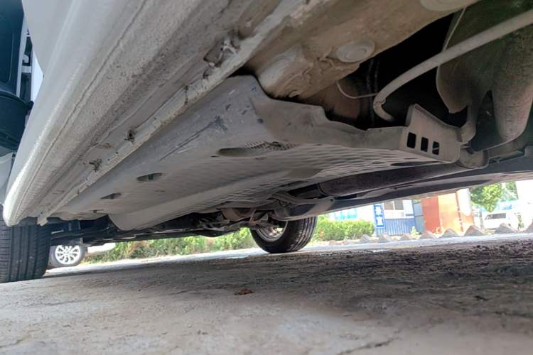 Used Volkswagen Polo 2016 1.6L Automatic Comfort Model Left Side Sill