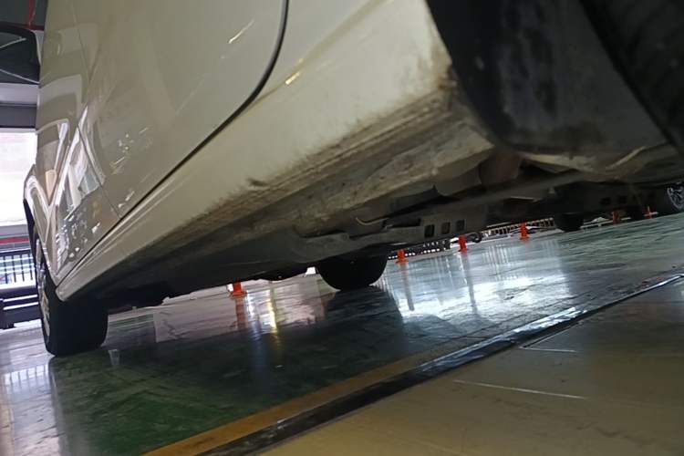 Used Volkswagen Polo 2016 1.4L Automatic Trendy Model Left Side Sill