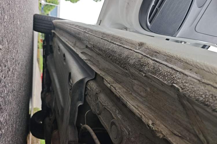 Used Volkswagen Polo 2016 1.4L Automatic Trendy Model Left Side Sill