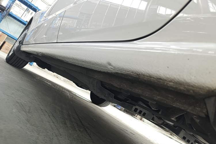 Used Volkswagen Polo 2016 1.4L Automatic Trendy Model Left Side Sill