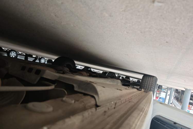 Used Volkswagen Polo 2016 1.4L Automatic Trendy Model Left Side Sill