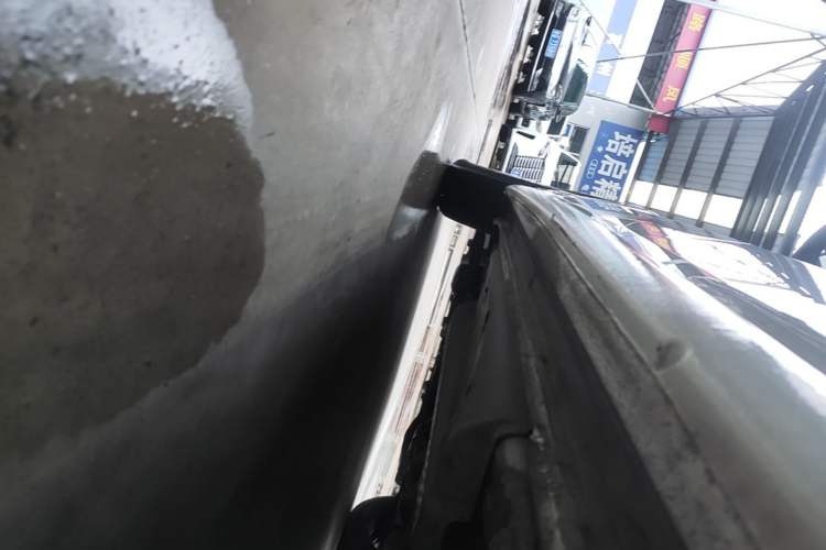 Used Volkswagen Polo 2016 1.4L Automatic Trendy Model Left Side Sill