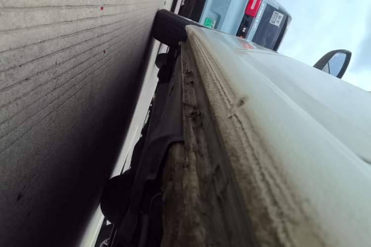 Used Volkswagen Polo 2016 1.4L Manual Fashion Model Left Side Sill