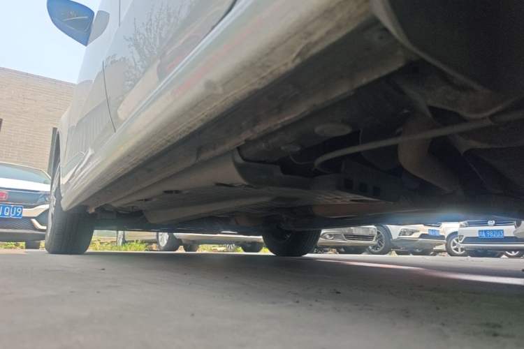 Used Volkswagen Polo 2016 1.4L Automatic Trendy Model Left Side Sill