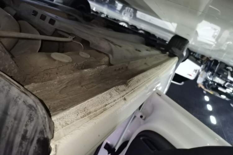 Used Volkswagen Polo 2016 1.4L Automatic Trendy Model Left Side Sill