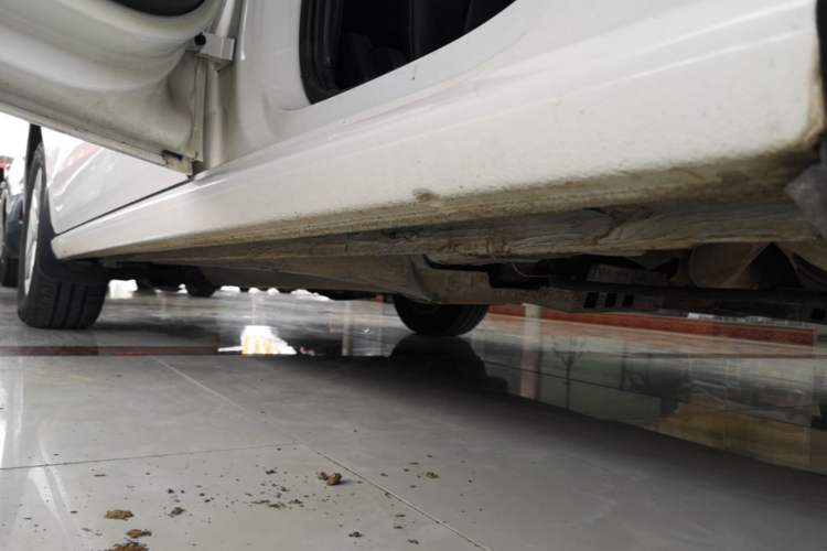 Used Volkswagen Polo 2016 1.4L Automatic Trendy Model Left Side Sill