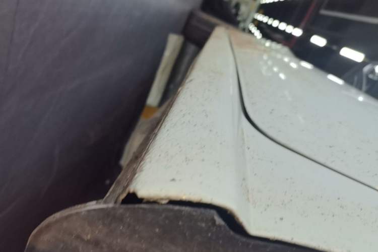 Used Volkswagen Polo 2016 1.6L Automatic Comfort Model Left Side Sill