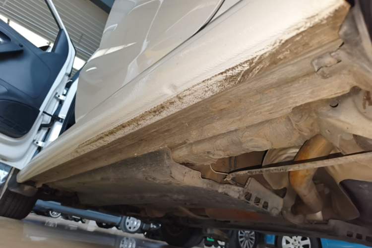 Used Volkswagen Polo 2016 1.4L Automatic Trendy Model Left Side Sill