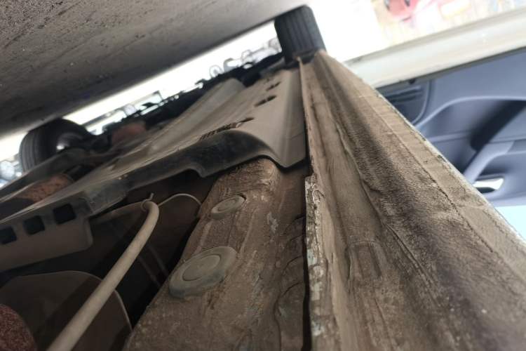 Used Volkswagen Polo 2016 1.4L Automatic Trendy Model Left Side Sill