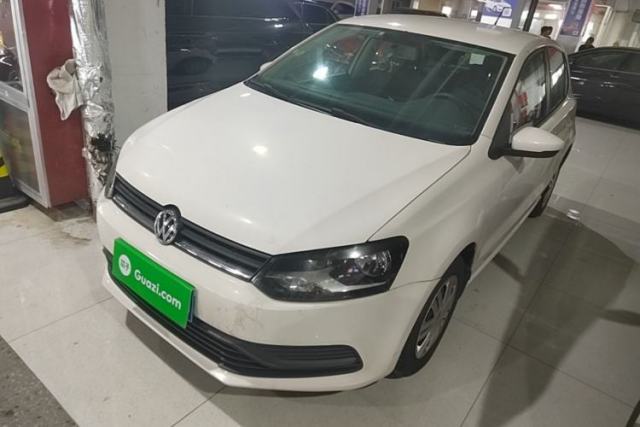 Used Volkswagen Polo 2016 1.4L Manual Fashion Model